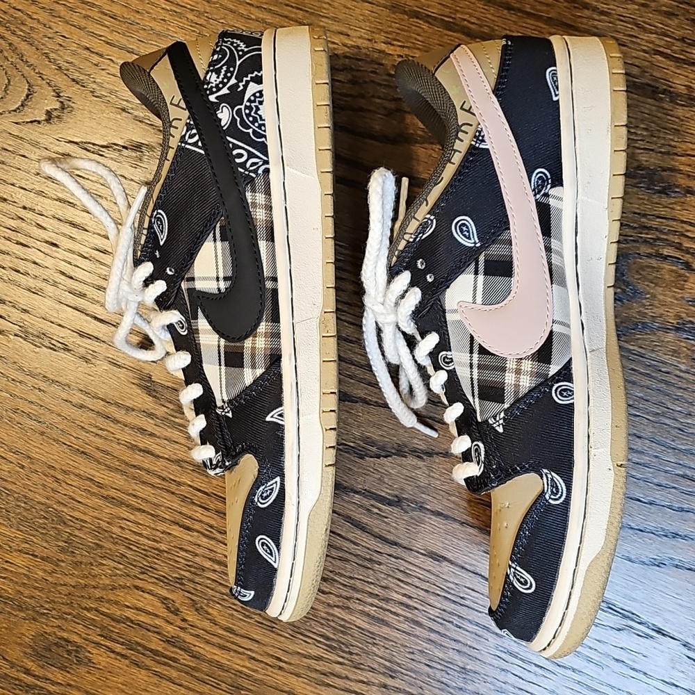 Patchwork Paisley Sneakers in Black and Tan - Picture 4 of 16